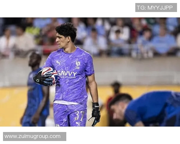 挡住足球明星门将的神奇瞬间与精彩扑救背后的故事 挡住足球明星门将的神奇瞬间与精彩扑救背后的故事