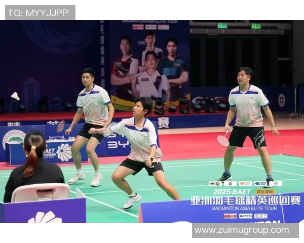 羽毛球纪实：见证成都羽毛球队从默默无闻到辉煌成就的成长历程