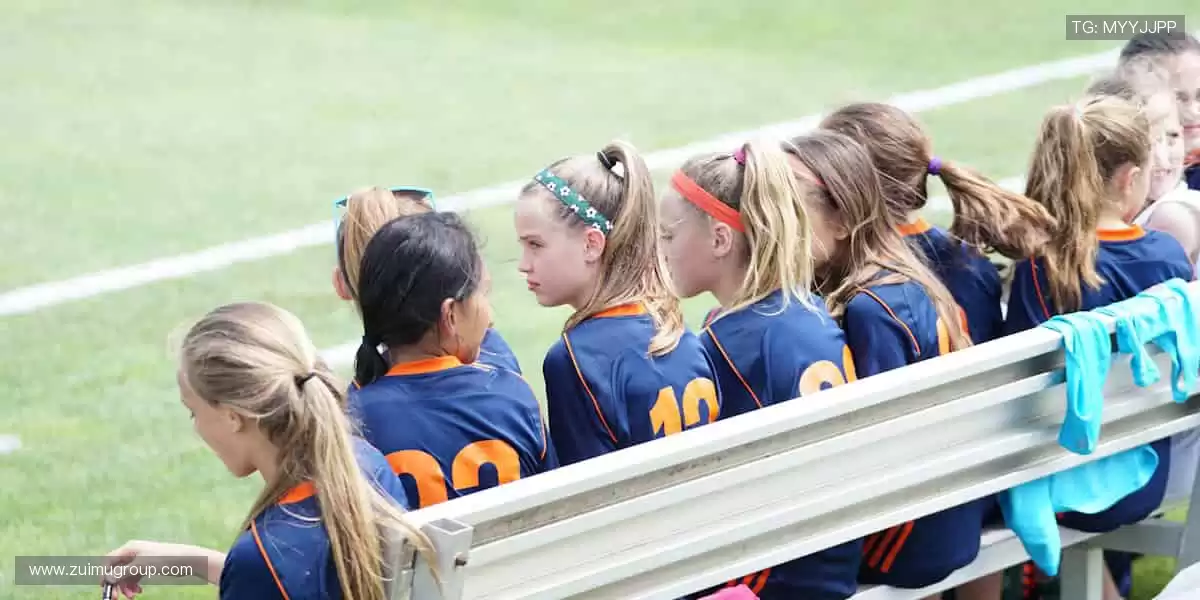 📺高清直播，每一个进球都让你身临其境！🏀