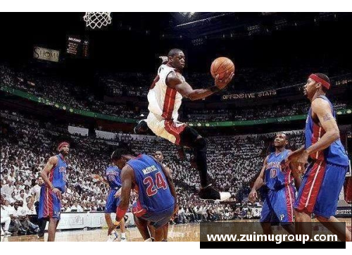 NBA绝技大揭秘：超凡绝招与战术解析